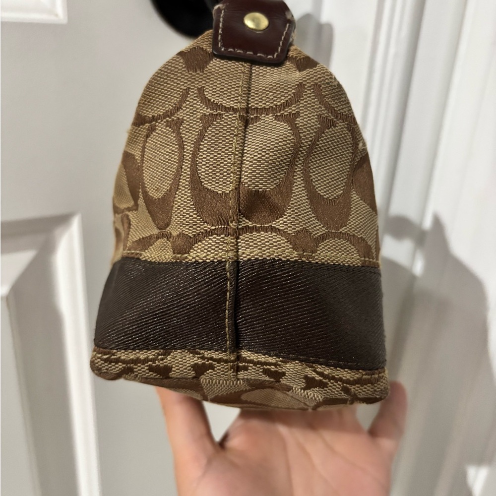 🍎🍎SOLD🍎🍎Vintage Coach Signature Mini Baguette Y2K Brown Canvas Shoulder Bag - Picture 5 of 11